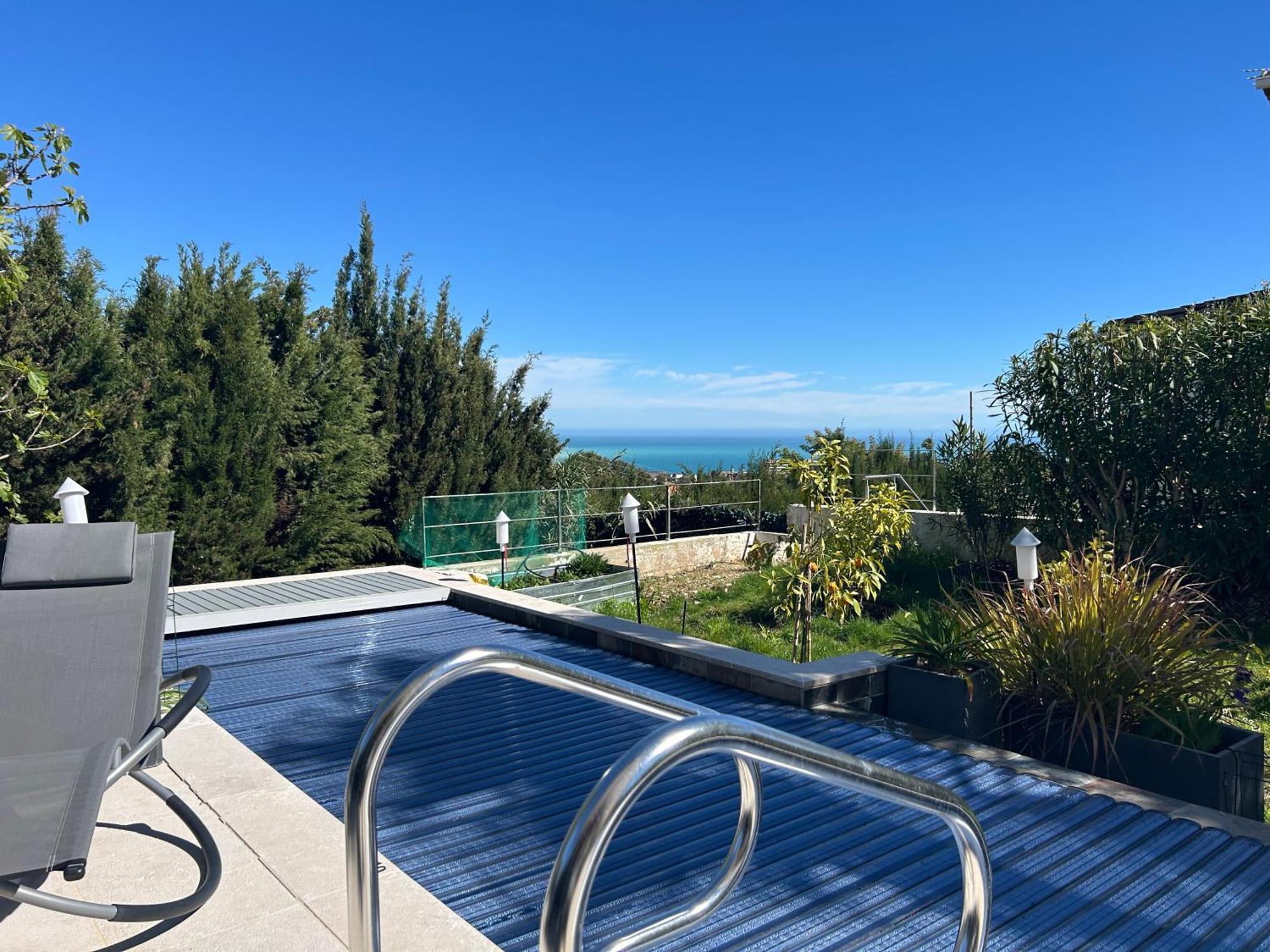 Cottage Marin Avec Vue Mer นีซ ภายนอก รูปภาพ