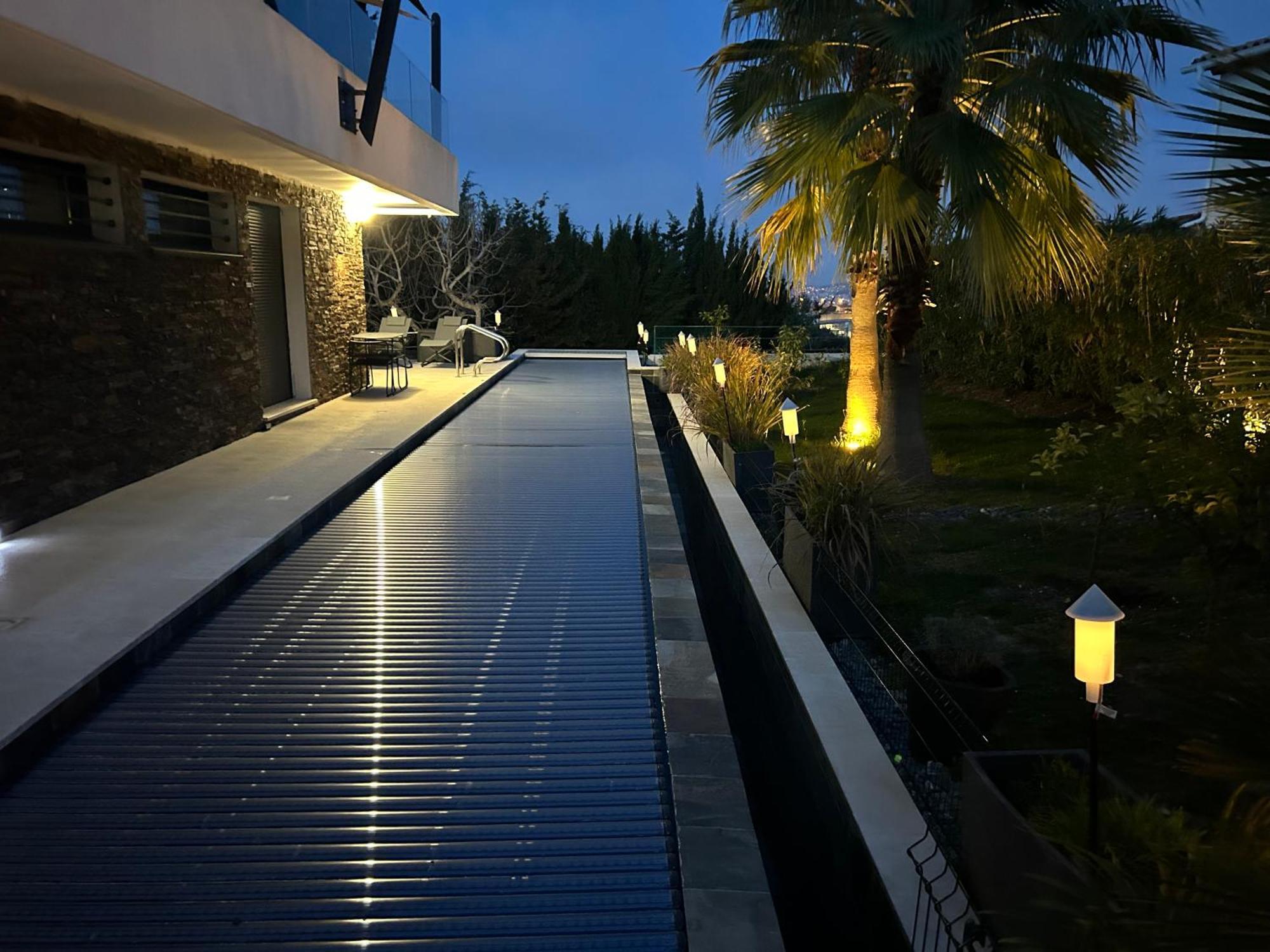 Cottage Marin Avec Vue Mer นีซ ภายนอก รูปภาพ