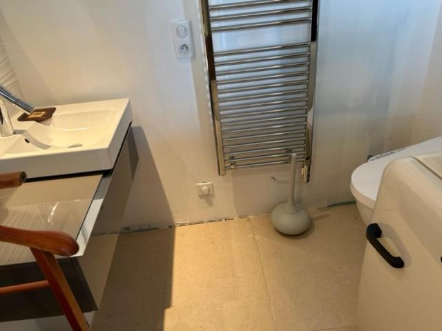 Cottage Marin Avec Vue Mer นีซ ภายนอก รูปภาพ
